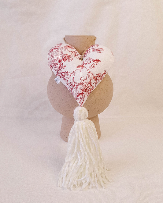 Corazón Decorativo Toile de Jouy Rojo