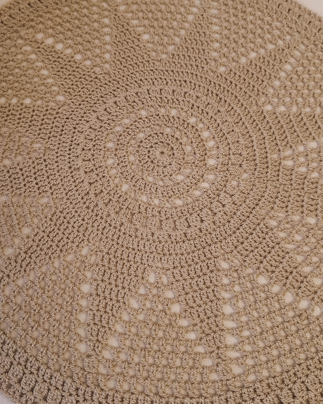 Mantel Redondo Sol a Crochet